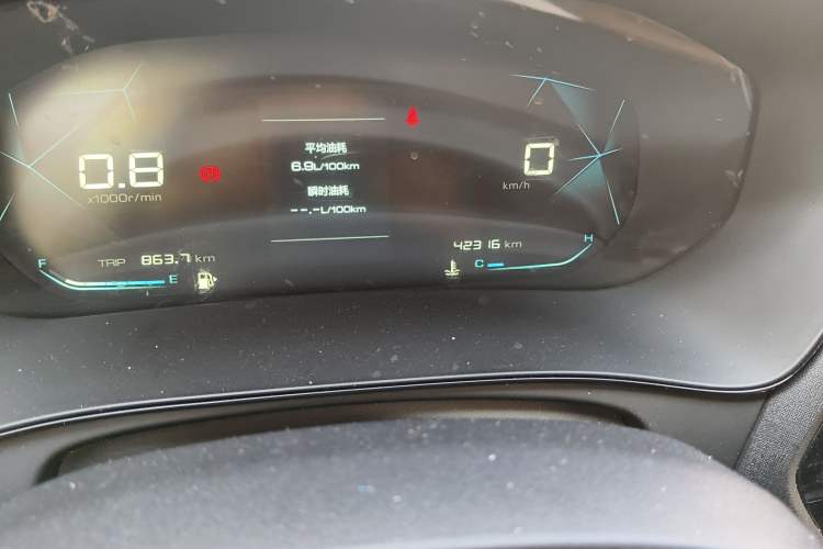 Used Wuling Victory 2020 1.5T Manual Elite Edition Odometer Close Up