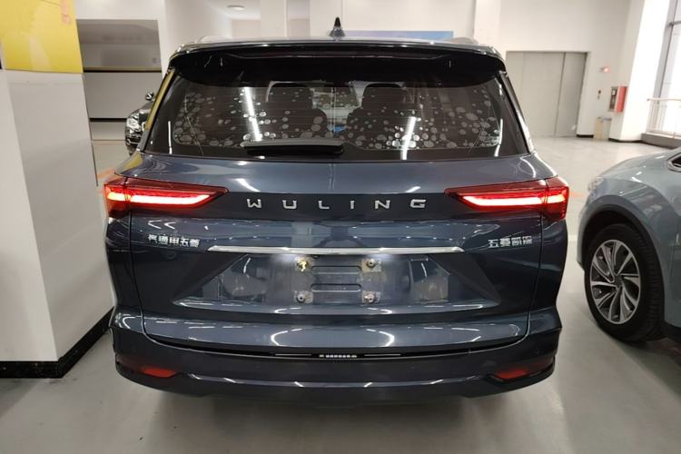 Used Wuling Victory 2020 1.5T CVT Flagship Edition Rear