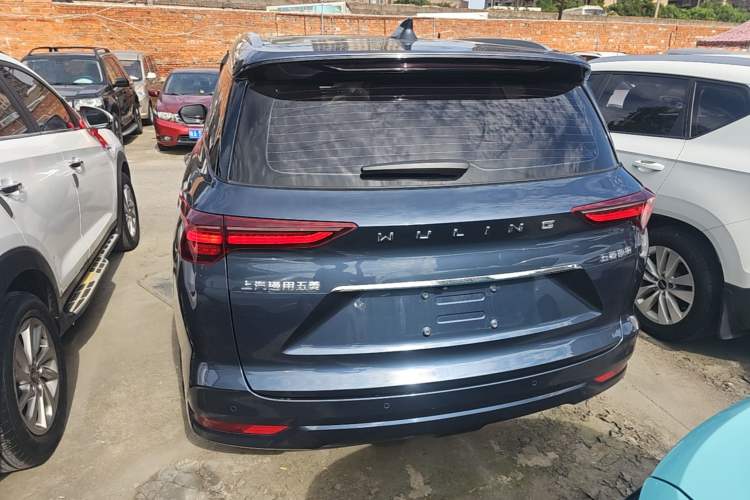 Used Wuling Victory 2020 1.5T CVT Flagship Edition Rear