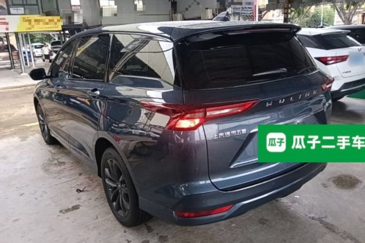 Used Wuling Victory 2020 1.5T CVT Luxury Model Rear Left 45 Deg