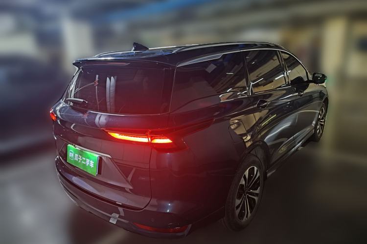 Used Wuling Victory 2020 1.5T CVT Flagship Edition Rear Right 45 Deg