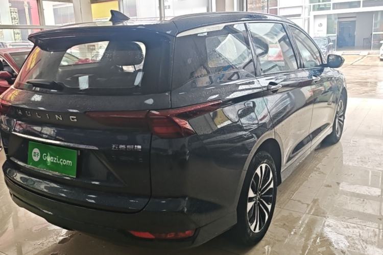 Used Wuling Victory 2020 1.5T CVT Flagship Edition Rear Right 45 Deg