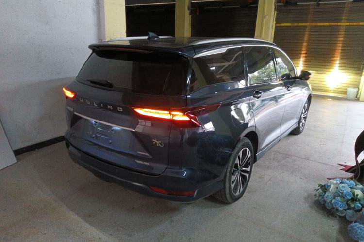 Used Wuling Victory 2020 1.5T CVT Flagship Edition Rear Right 45 Deg