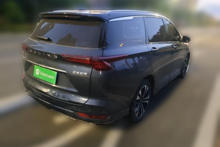 Used Wuling Victory 2020 1.5T CVT Flagship Edition Rear Right 45 Deg