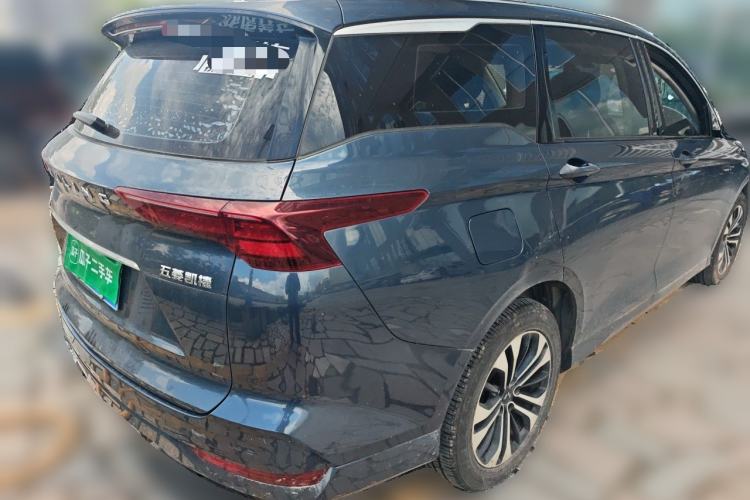 Used Wuling Victory 2020 1.5T CVT Flagship Edition Rear Right 45 Deg