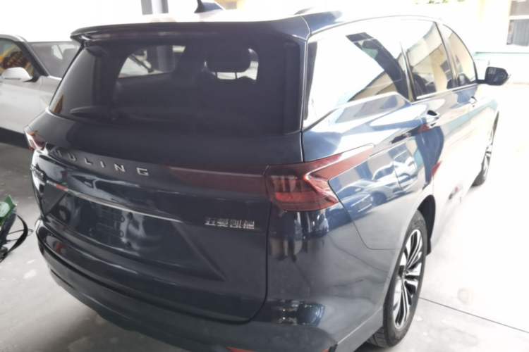 Used Wuling Victory 2020 1.5T CVT Flagship Edition Rear Right 45 Deg