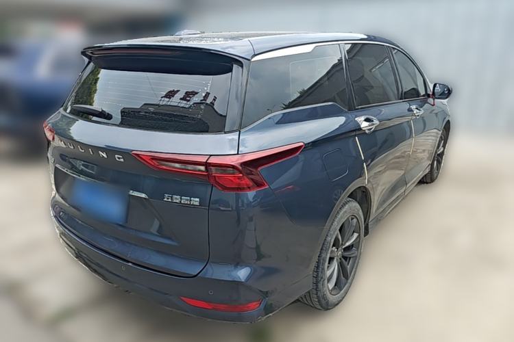 Used Wuling Victory 2020 1.5T CVT Luxury Model Rear Right 45 Deg
