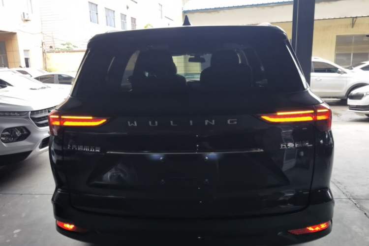 Used Wuling Victory 2020 1.5T CVT Flagship Edition Rear