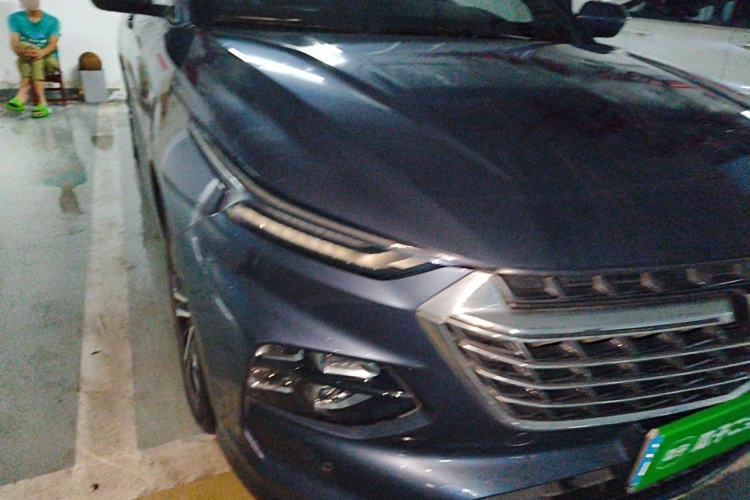 Used Wuling Victory 2020 1.5T CVT Flagship Edition Right Front Headlight