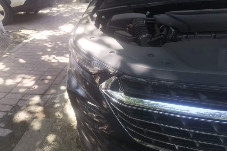 Used Wuling Victory 2020 1.5T CVT Flagship Edition Right Front Headlight