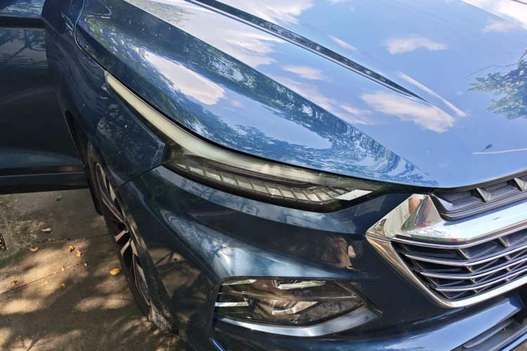 Used Wuling Victory 2020 1.5T CVT Flagship Edition Right Front Headlight