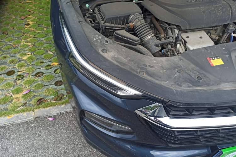 Used Wuling Victory 2020 1.5T Manual Elite Edition Right Front Headlight