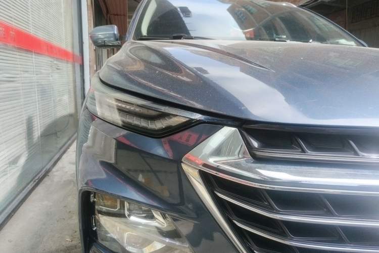 Used Wuling Victory 2020 1.5T CVT Flagship Edition Right Front Headlight