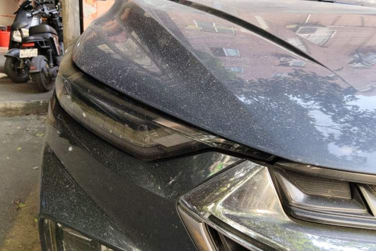 Used Wuling Victory 2020 1.5T CVT Flagship Edition Right Front Headlight