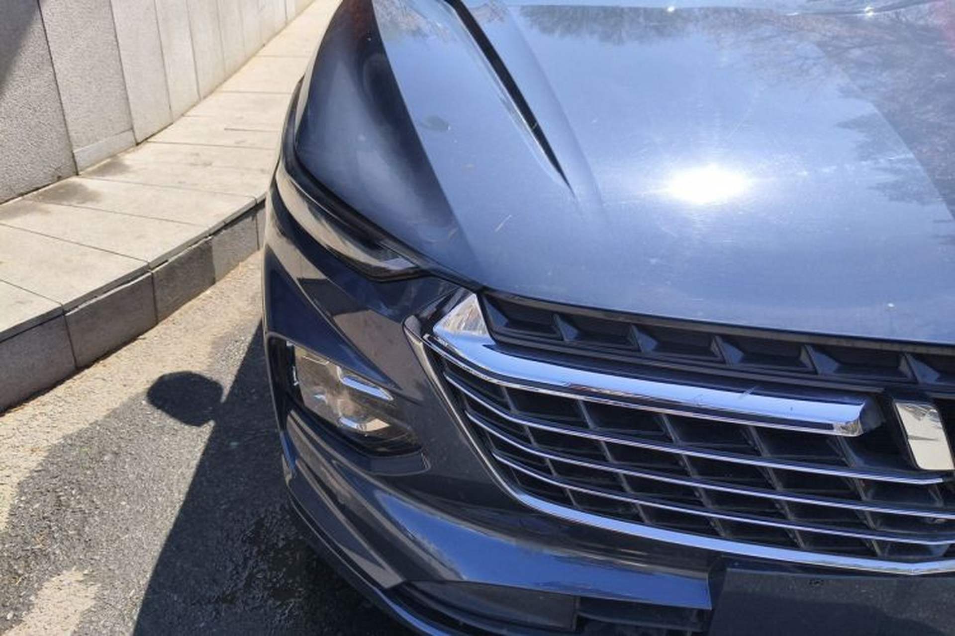 Used Wuling Victory 2020 1.5T CVT Flagship Edition Right Front Headlight