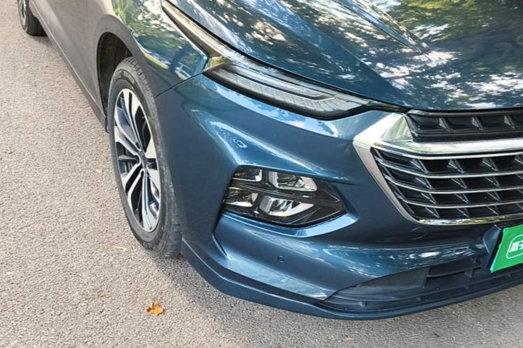 Used Wuling Victory 2020 1.5T CVT Flagship Edition Right Front Headlight