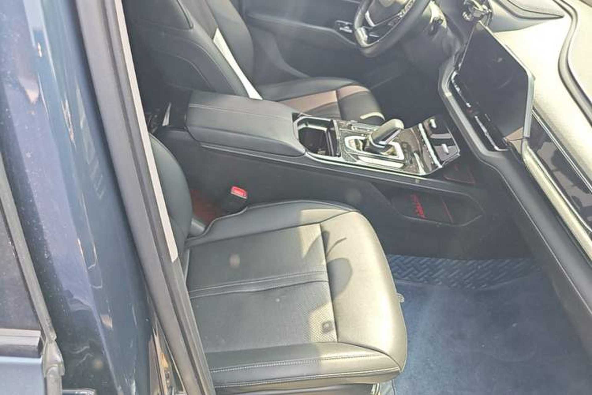 Used Wuling Victory 2020 1.5T CVT Flagship Edition Right Front Seat