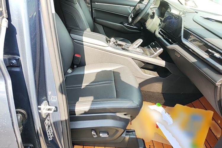 Used Wuling Victory 2020 1.5T CVT Flagship First-Class Model Right Front Seat