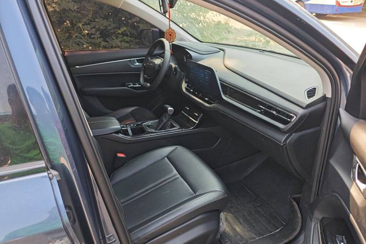 Used Wuling Victory 2020 1.5T CVT Luxury Model Right Front Seat