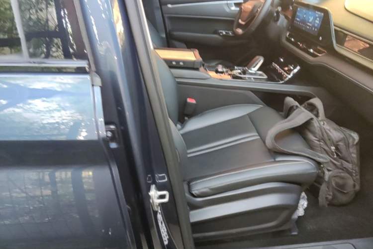 Used Wuling Victory 2020 1.5T CVT Flagship Edition Right Front Seat