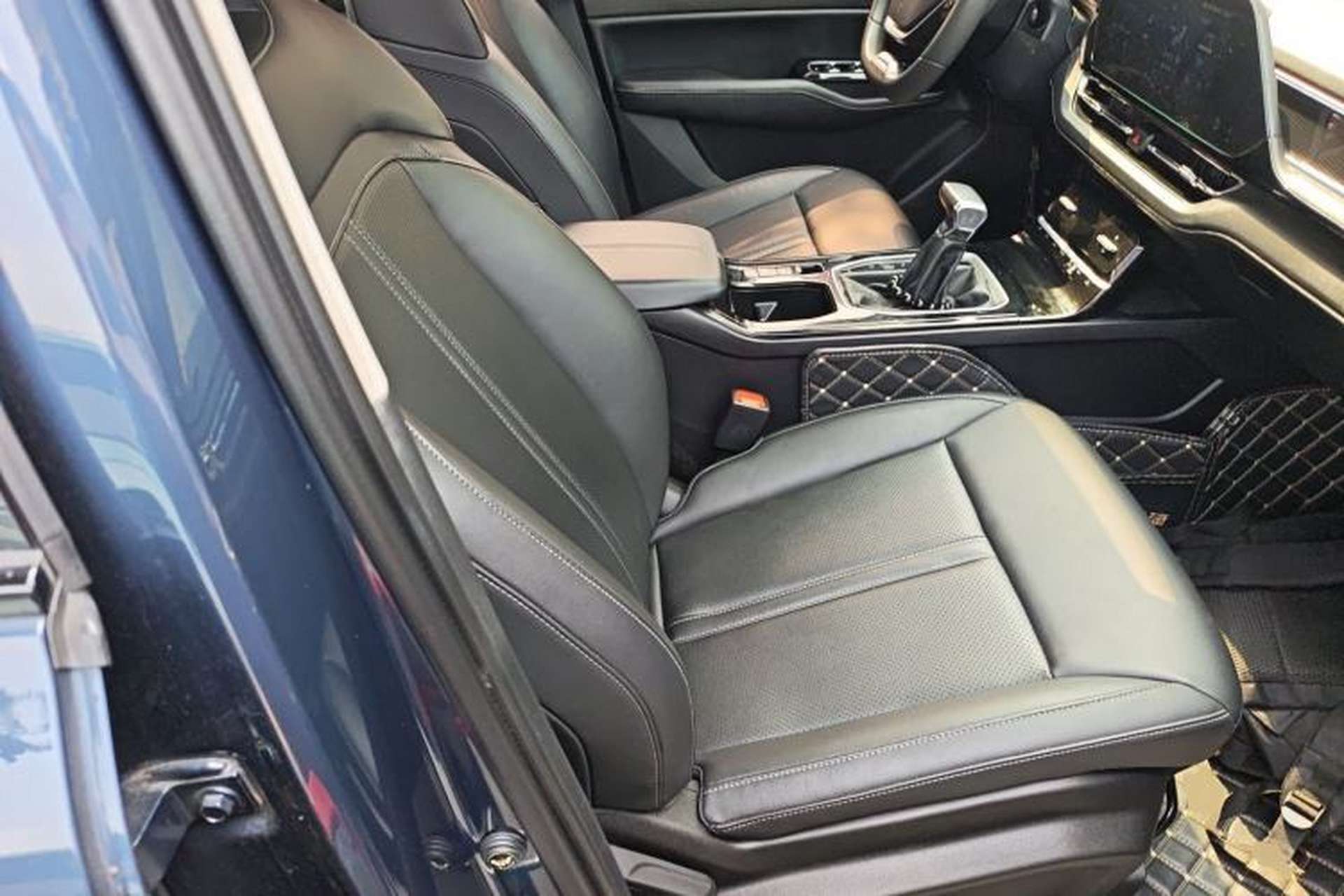 Used Wuling Victory 2020 1.5T CVT Luxury Model Right Front Seat