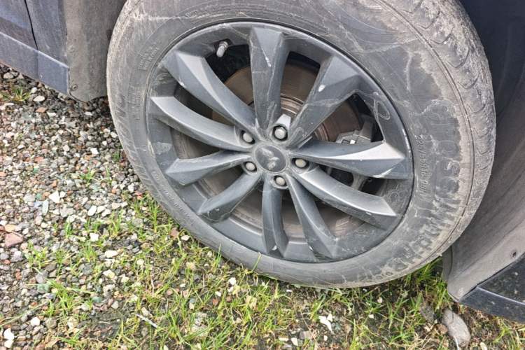 Used Wuling Victory 2020 1.5T Manual Elite Edition Right Front Wheel Hub