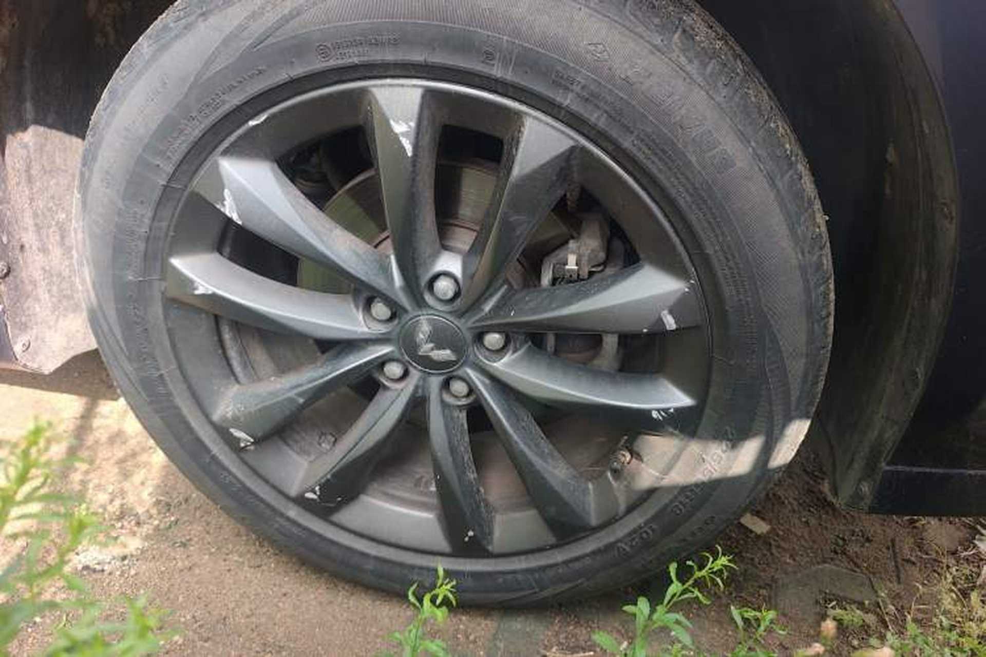 Used Wuling Victory 2020 1.5T CVT Luxury Model Right Front Wheel Hub