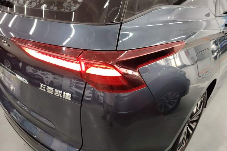 Used Wuling Victory 2020 1.5T CVT Flagship Edition Right Rear Taillight