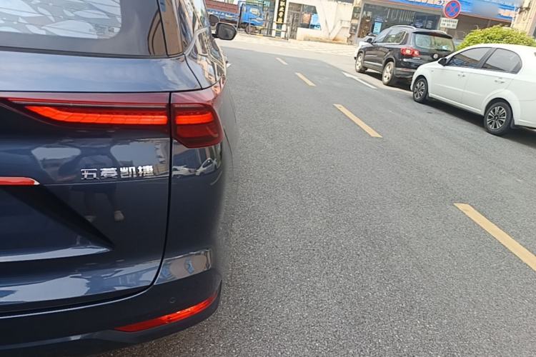 Used Wuling Victory 2020 1.5T CVT Flagship Edition Right Rear Taillight