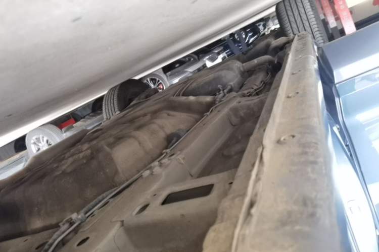 Used Wuling Victory 2020 1.5T CVT Flagship Edition Right Side Sill