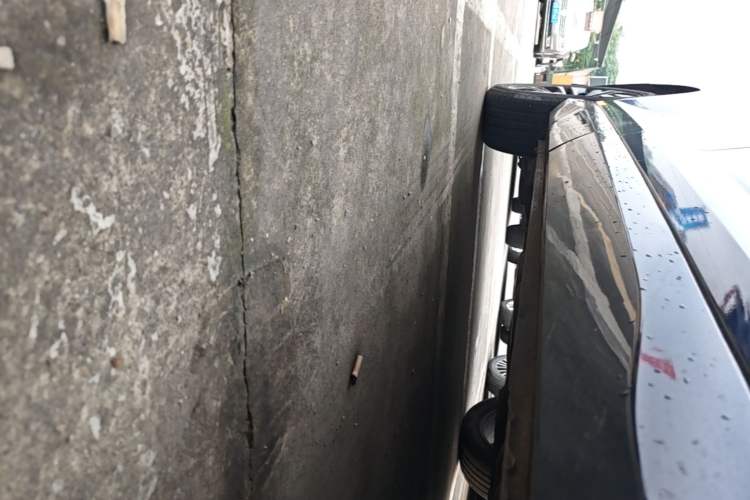 Used Wuling Victory 2020 1.5T CVT Flagship Edition Right Side Sill
