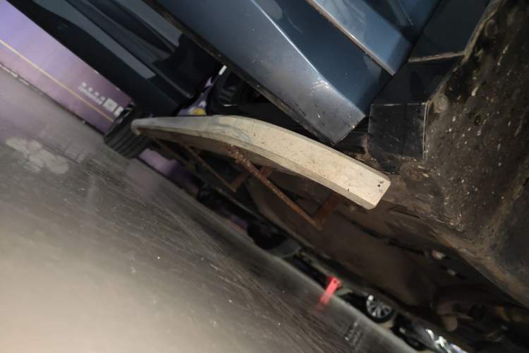 Used Wuling Victory 2020 1.5T CVT Flagship Edition Right Side Sill