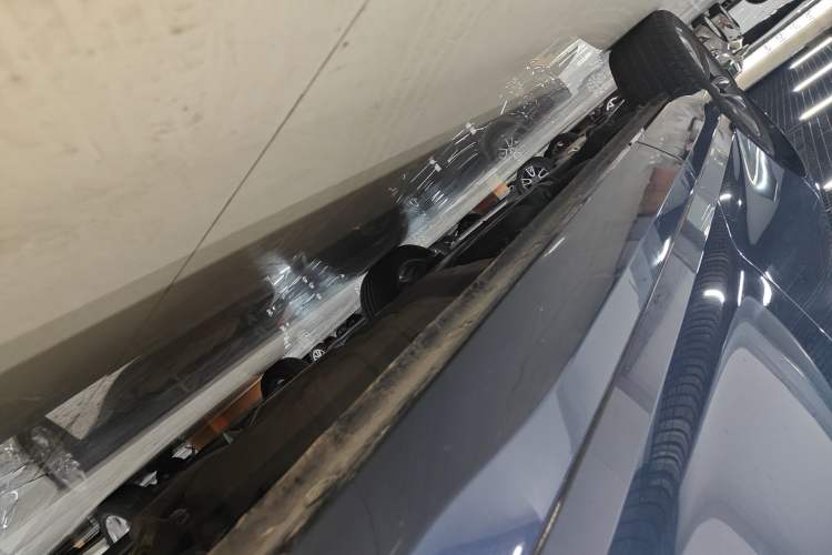 Used Wuling Victory 2020 1.5T CVT Luxury Model Right Side Sill