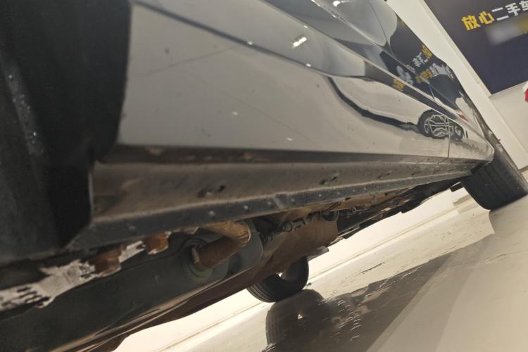 Used Wuling Victory 2020 1.5T CVT Luxury Model Right Side Sill