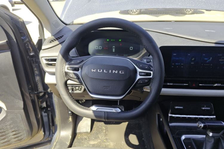 Used Wuling Victory 2020 1.5T CVT Elite Model Steering Wheel