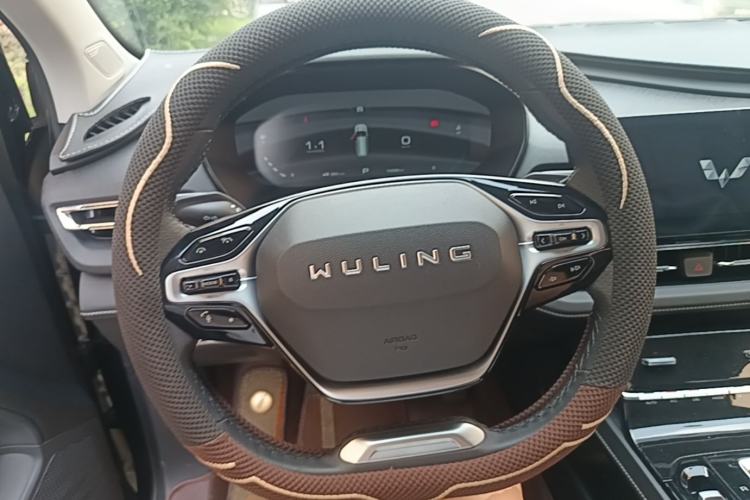 Used Wuling Victory 2020 1.5T CVT Flagship Edition Steering Wheel