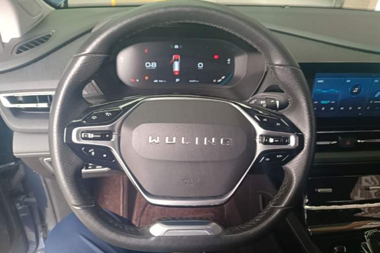 Used Wuling Victory 2020 1.5T CVT Flagship Edition Steering Wheel