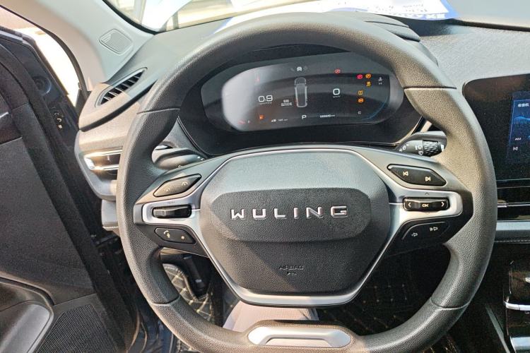 Used Wuling Victory 2020 1.5T CVT Luxury Model Steering Wheel