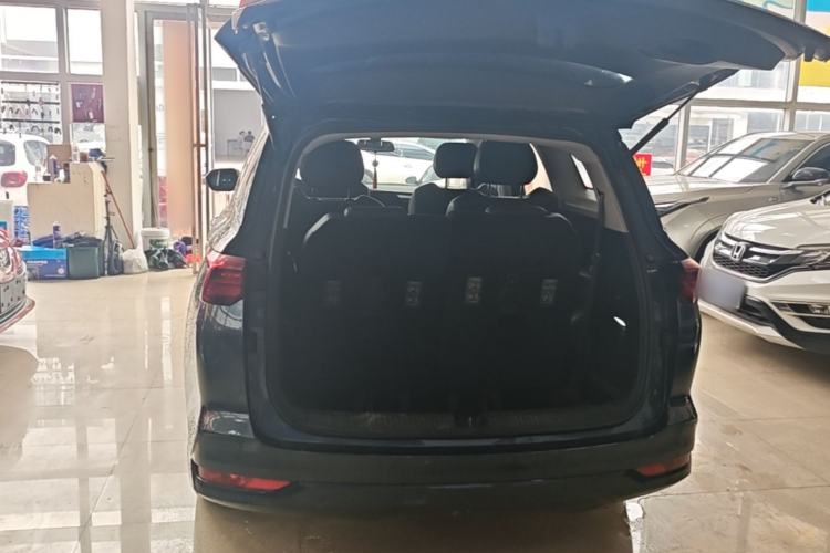 Used Wuling Victory 2020 1.5T CVT Flagship Edition Trunk