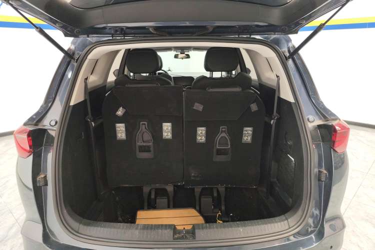 Used Wuling Victory 2020 1.5T CVT Flagship Edition Trunk