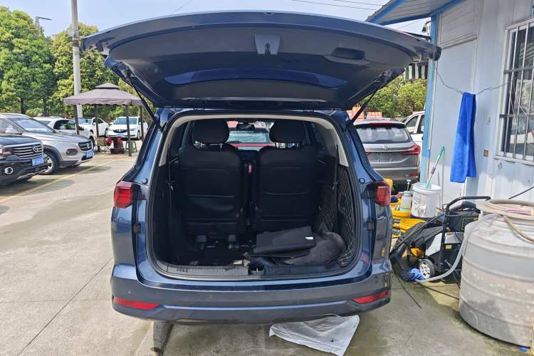 Used Wuling Victory 2020 1.5T CVT Flagship Edition Trunk