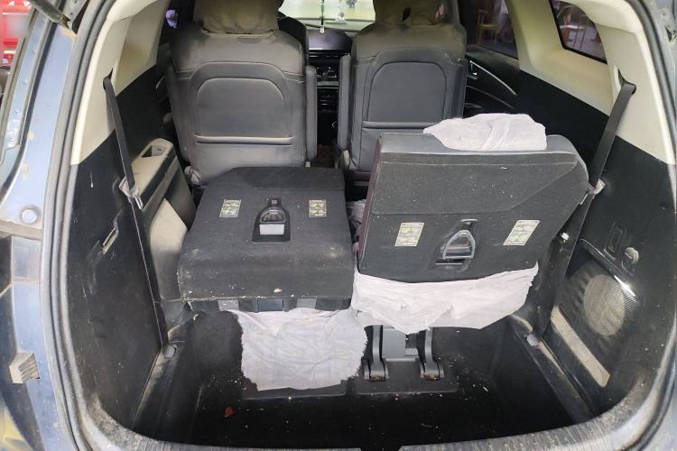 Used Wuling Victory 2020 1.5T CVT Luxury Model Trunk