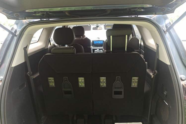 Used Wuling Victory 2020 1.5T Manual Elite Edition Trunk
