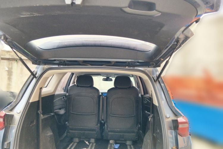 Used Wuling Victory 2020 1.5T CVT Luxury Model Trunk