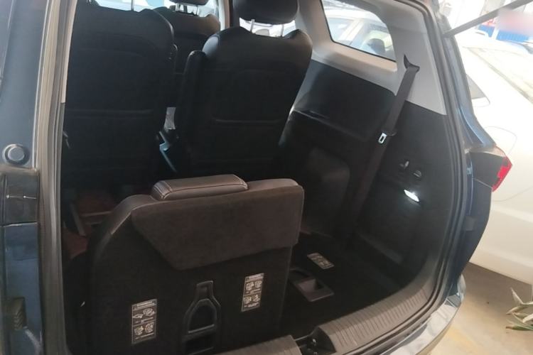 Used Wuling Victory 2020 1.5T CVT Flagship Edition Trunk