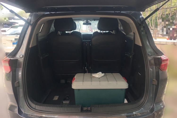 Used Wuling Victory 2020 1.5T CVT Luxury Model Trunk