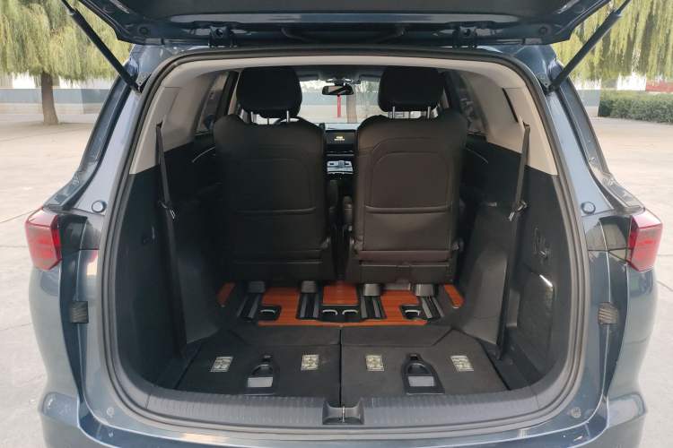 Used Wuling Victory 2020 1.5T CVT Flagship Edition Trunk
