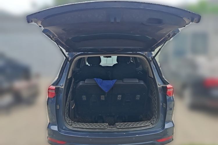 Used Wuling Victory 2020 1.5T CVT Luxury Model Trunk