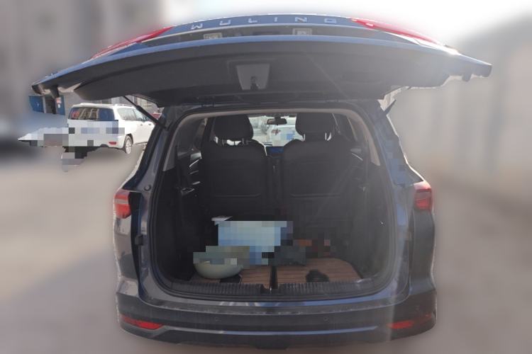 Used Wuling Victory 2020 1.5T CVT Luxury Model Trunk