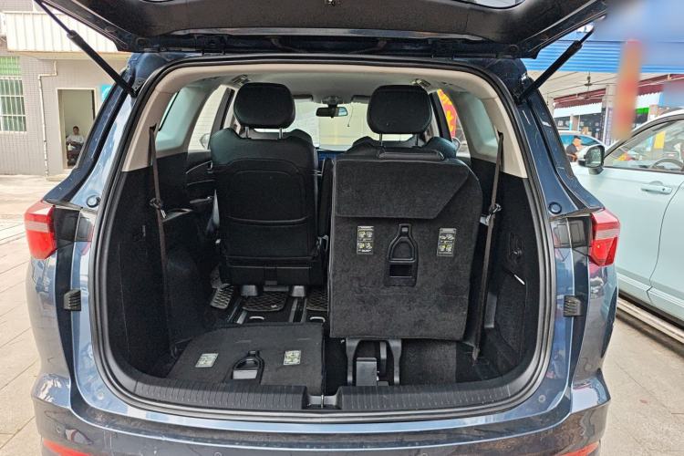 Used Wuling Victory 2020 1.5T CVT Luxury Model Trunk
